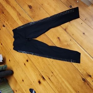 Yoga pants with blings